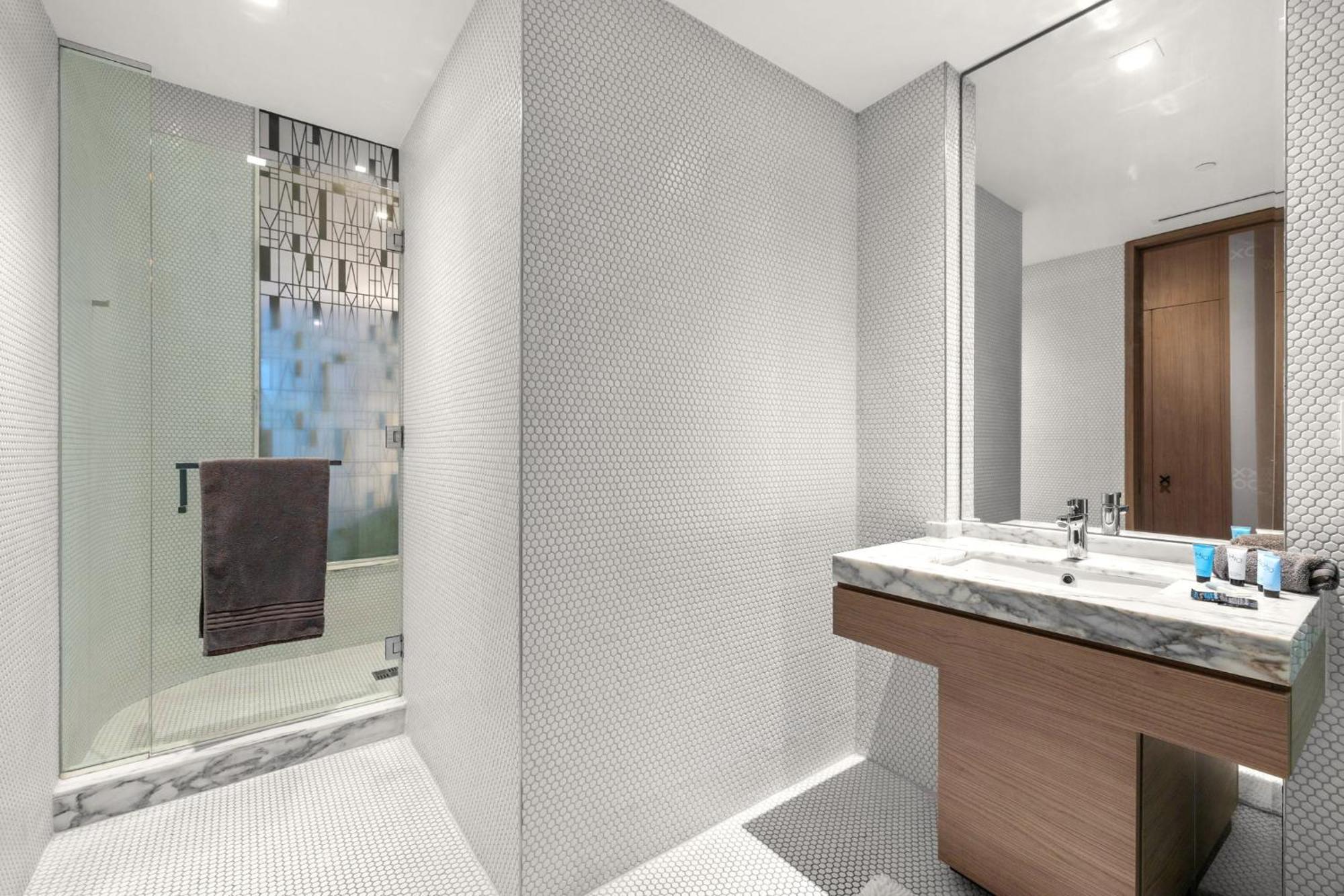 Apartment Luxury King W View At Sls Brickell