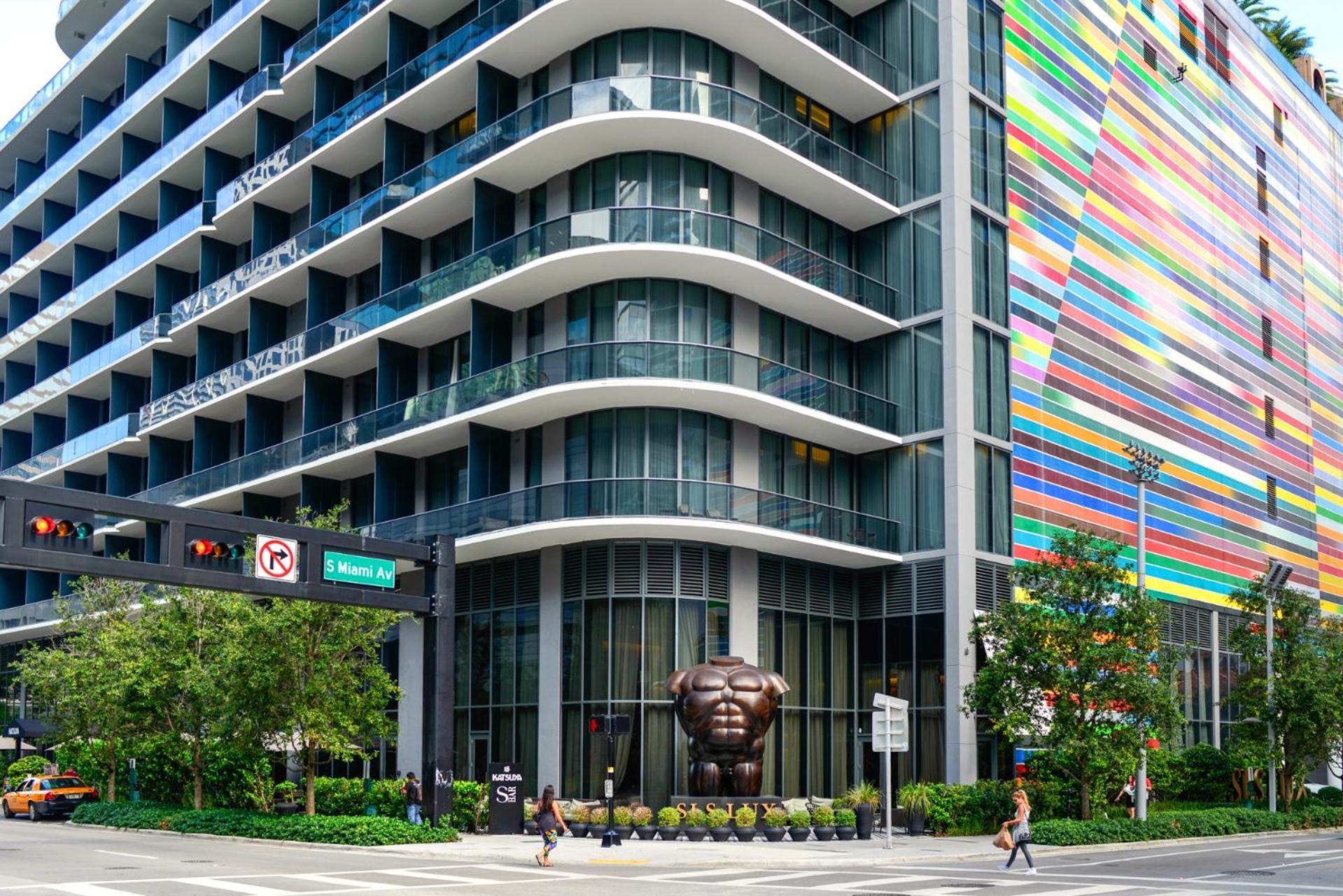 Luxury King W View At Sls Brickell * Miami